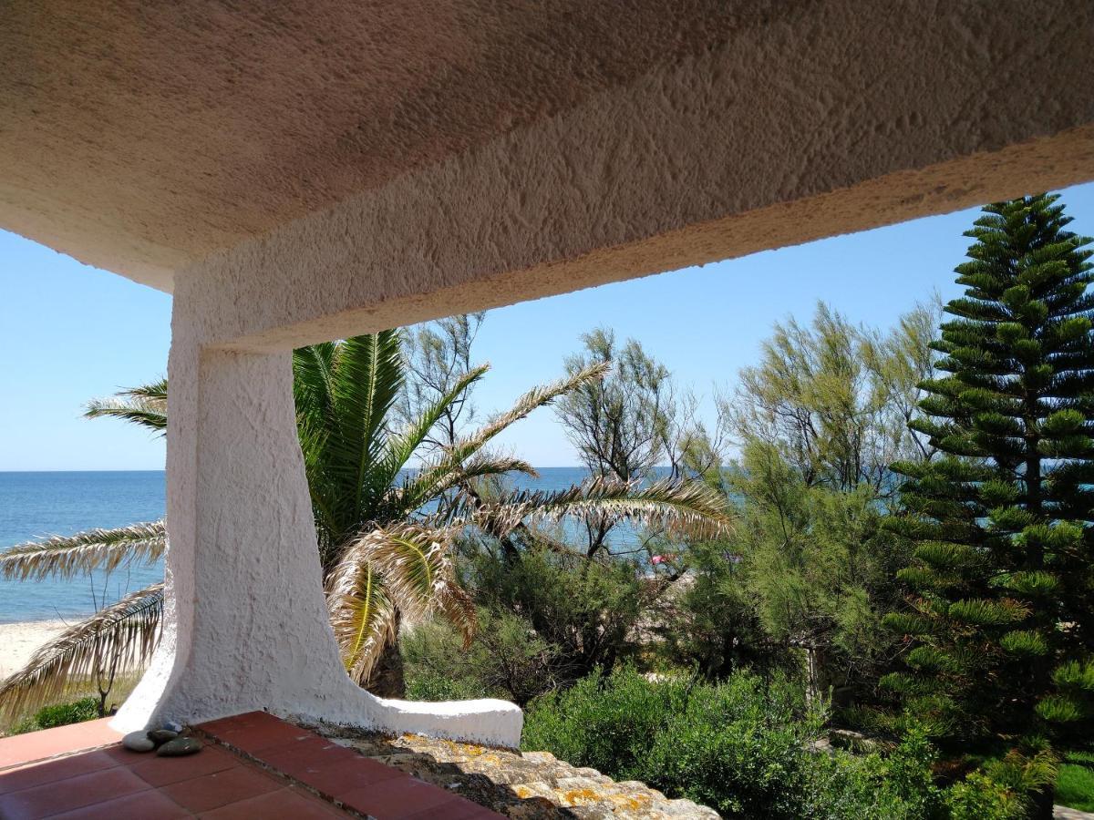 פלומיני די קווארטו In Front Of The Beach - La Terrazza Sul Mare מראה חיצוני תמונה